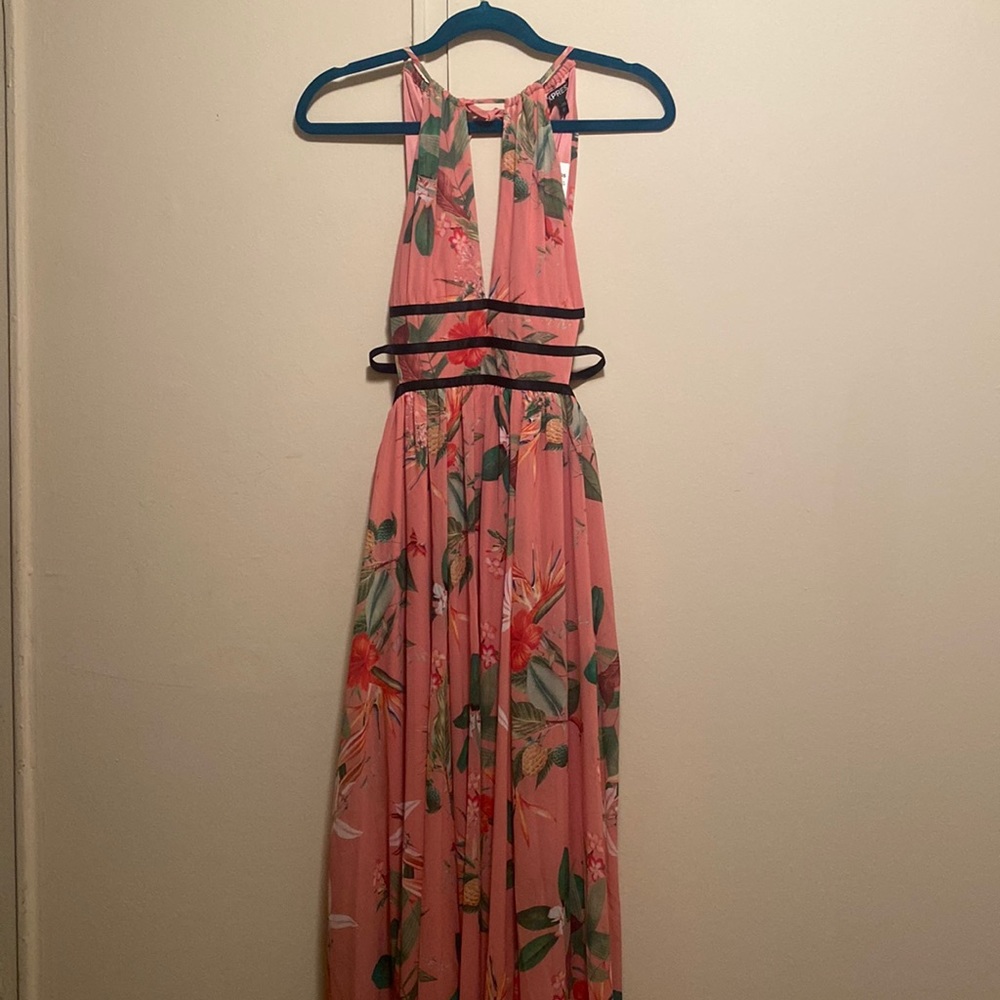NWT Express tropical floral print maxi with cutouts in size small